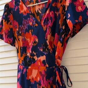 **NEW* Floral Wrap Dress in Multi-colors - S